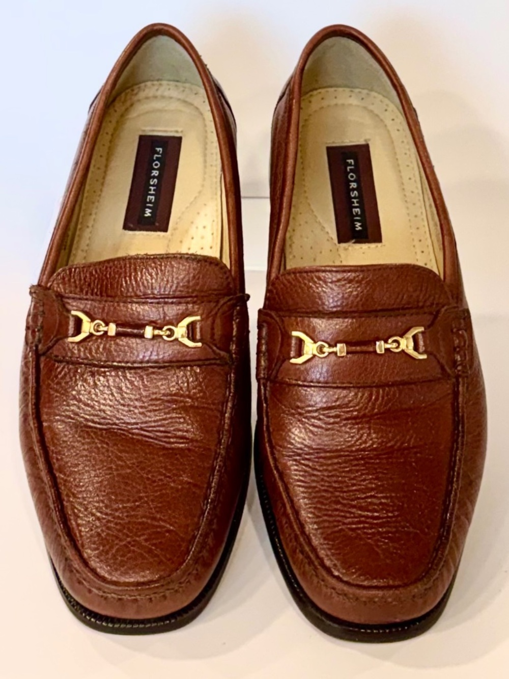 Men's Size 9D Florsheim 100% Brown Leather Loafers, Gold Hardware, Arch Support